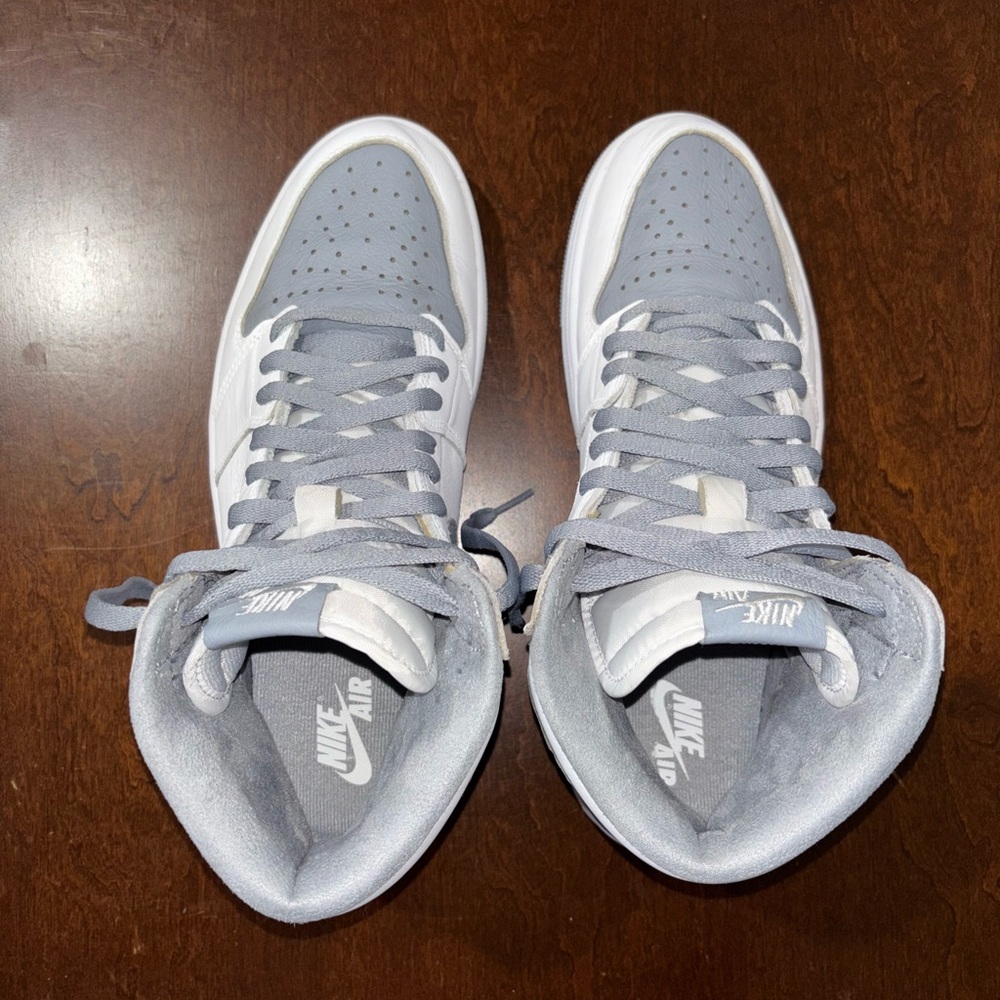 Jordan 1 High OG Stealth - men 10.5 (creases, repainted) - Picture 4 of 12